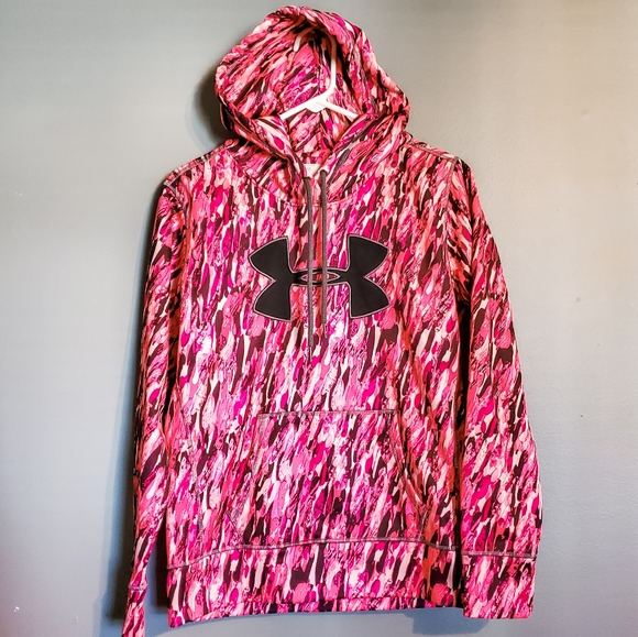 Under Armour Tops - Under Armour Pullover Sweatshirt